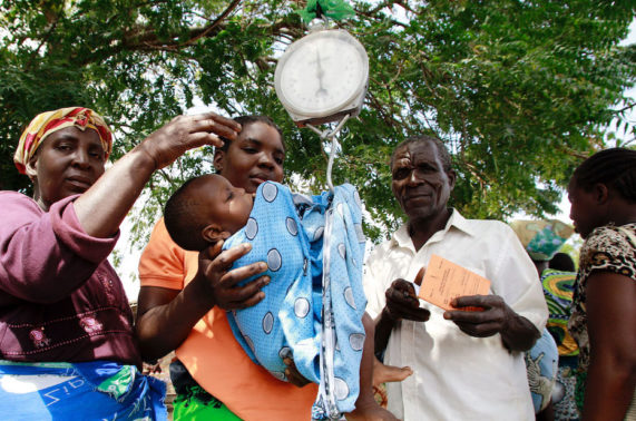 nipp-weighing-baby nipp-weighing-baby